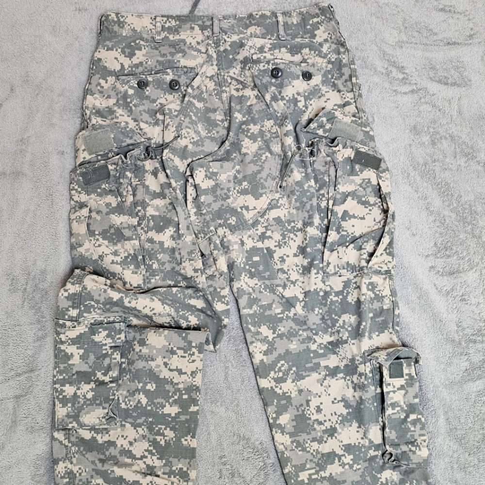 Army trouser combat (pants) original.